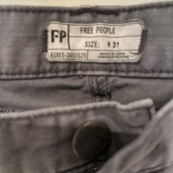 FREE PEOPLE JEANS SIZE 31 grey - Picture 7 of 7